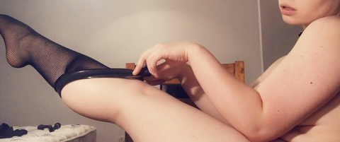 View orxhid OnlyFans content for free 

 picture 2