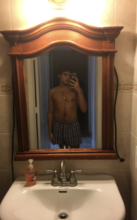outsucked OnlyFans Leaks (27 Photos and 21 Videos) 

 picture 2
