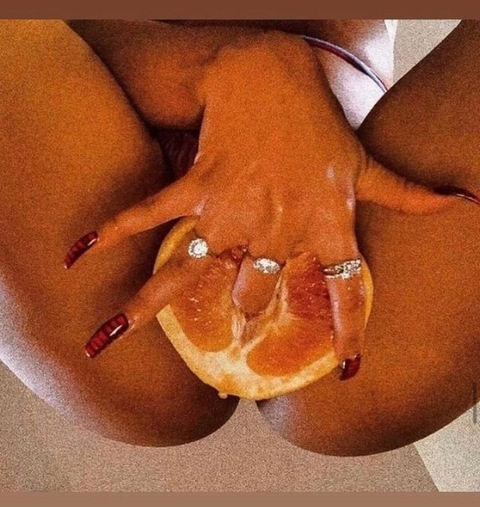 outtatheordinary_x OnlyFans Leak 

 picture 2
