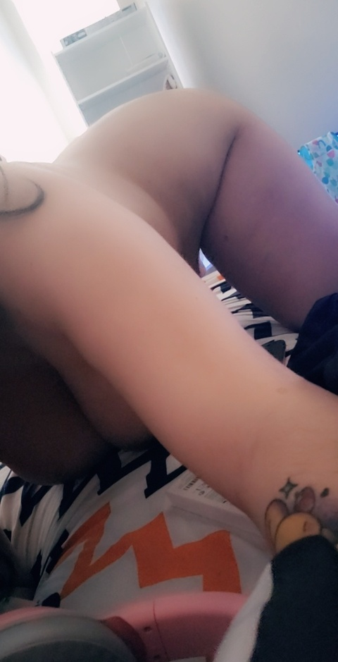 Download paidrhiannonmarie OnlyFans videos and photos free 

 picture 2