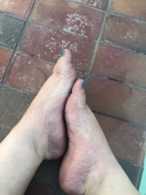 Download panicinthelight OnlyFans videos and photos free 

 picture 2