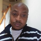 View Papi Santana (papihunglow704) OnlyFans 49 Photos and 21 Videos gallery 

 picture 1