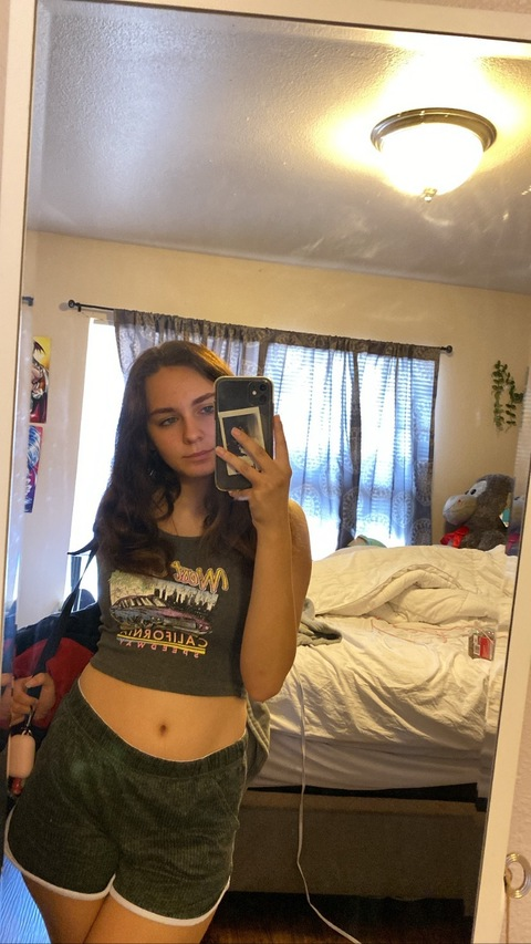 View papilizzy OnlyFans content for free 

 picture 2