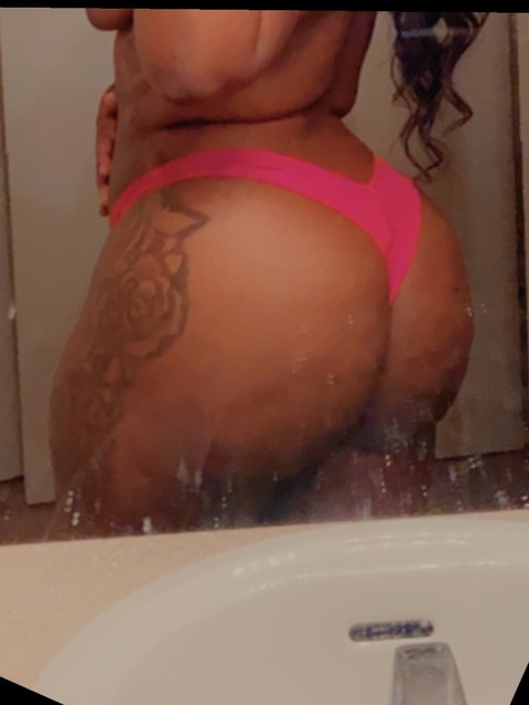@parislee1994 leak Onlyfans content for free 

 picture 2