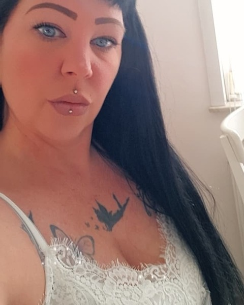 pati_girly (Pati) OnlyFans content 

 picture 2