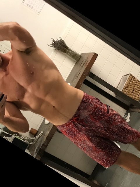 @patricktheoneandonly leaks Onlyfans content for free 

 picture 2