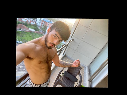 paulray96 OnlyFans Leaked (3 Photos and 0 Videos) 

 picture 2