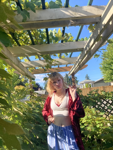 Onlyfans leaks pay_aphrodisia 

 picture 2