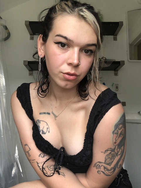 View pe_doll (Pulmonary Embolism Doll) OnlyFans 4 Photos and 0 Videos leaks 

 picture 2