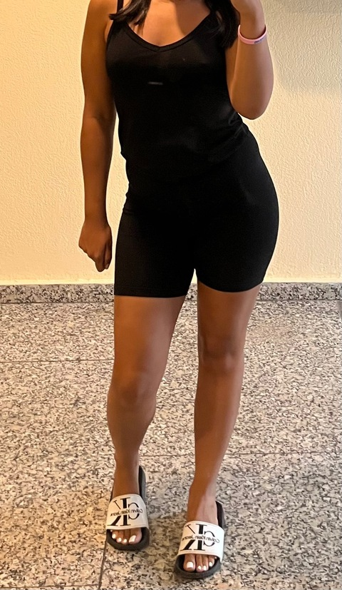 peachyyy212 OnlyFans Leaks (0 Photos and 0 Videos) 

 picture 2