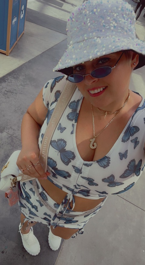 @pearliesparklez leaked Onlyfans gallery for free 

 picture 2