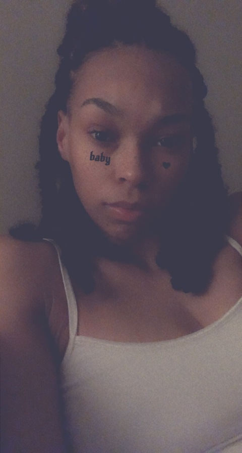 pearlpearl420 (Pretty pearl) OnlyFans Leaks 

 picture 2
