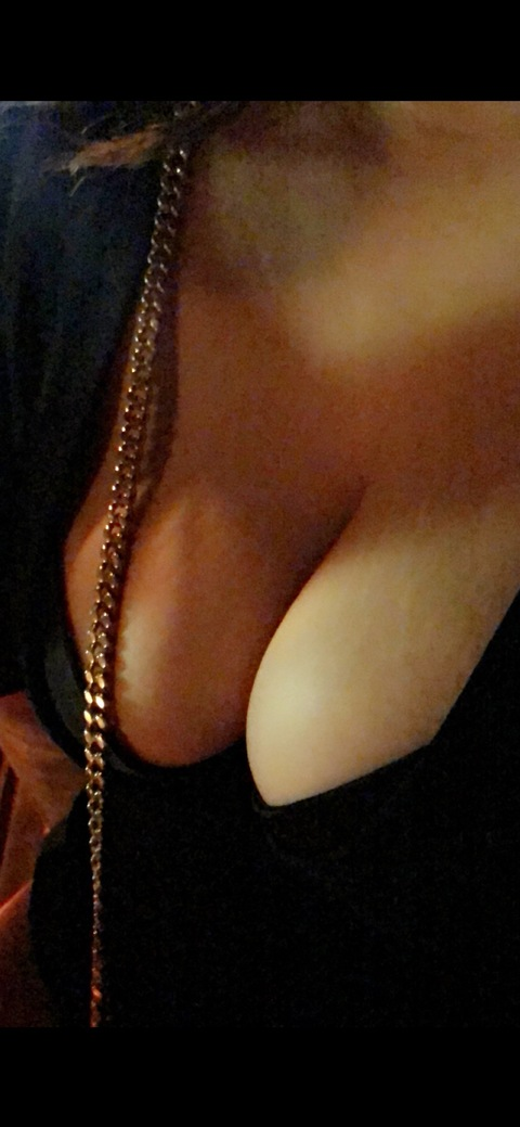 @pearlsandpearls leaks Onlyfans photos free 

 picture 2