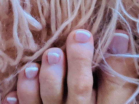 perfectlypink123 OnlyFans Leak (6 Photos and 0 Videos) 

 picture 2