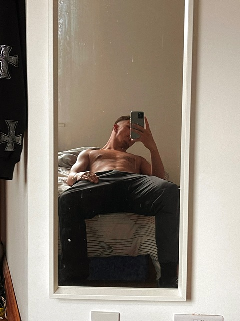 View peridotx OnlyFans content for free 

 picture 2