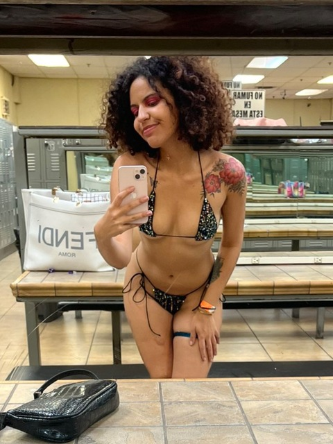 @perkytitsvip leaks Onlyfans photos for free 

 picture 2
