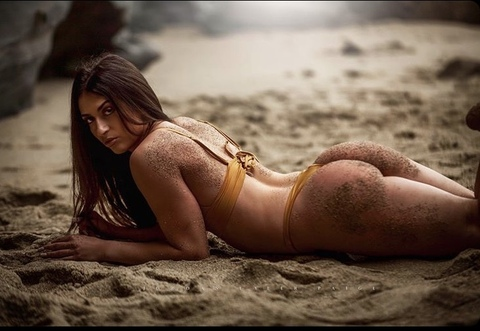 View Persia (persia_sins) OnlyFans 189 Photos and 33 Videos leaked 

 picture 2