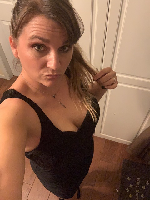 Download personal_nurses OnlyFans content free 

 picture 2