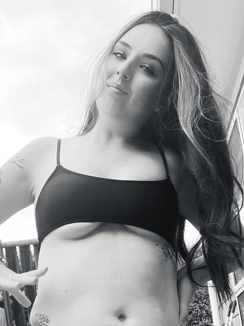 View petalloves OnlyFans content for free 

 picture 2