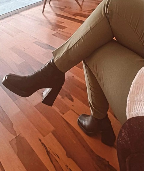 petitdebra OnlyFans Leak 

 picture 2