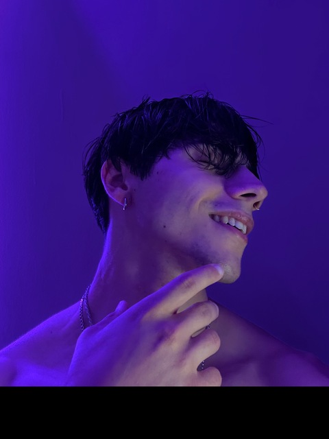 Free access to petro_s (Petros) Leaks OnlyFans 

 picture 2