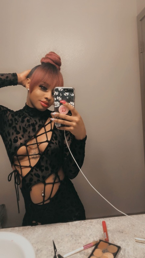 Get Free access to phenomenalcee (CeeLove) Leaked OnlyFans 

 picture 2