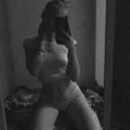 View photogirl00 OnlyFans content for free 

 picture 1