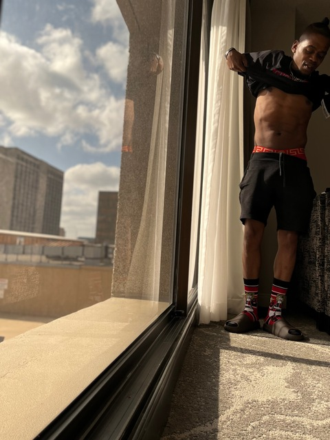 View phuckmeimdope (♋ I AM OTHER ♋) OnlyFans 1 Photos and 8 Videos gallery 

 picture 2