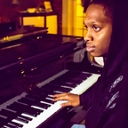 pianogod (PianoGod) OnlyFans Leaks 

 picture 1