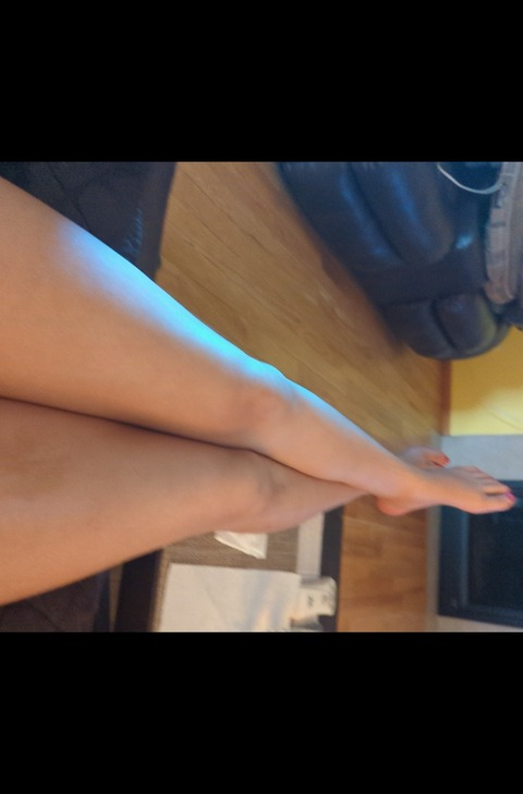 View pigtailsandpiercingsx (Divya) OnlyFans 2 Photos and 0 Videos gallery 

 picture 2