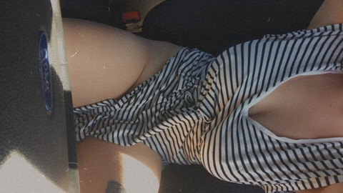 pinatapoppy (Poppy) OnlyFans content 

 picture 2