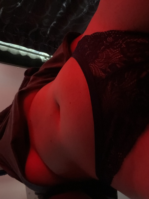 Download pineapple19 OnlyFans content for free 

 picture 2