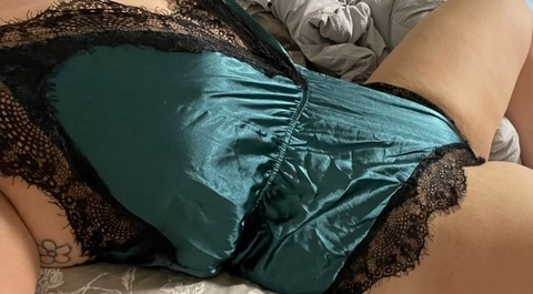 pineapplequeen28 OnlyFans Leaks (78 Photos and 26 Videos) 

 picture 2
