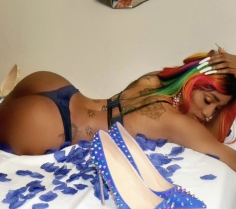pink758 (Pinkilicious758) OnlyFans Leaked Videos and Pictures 

 picture 2