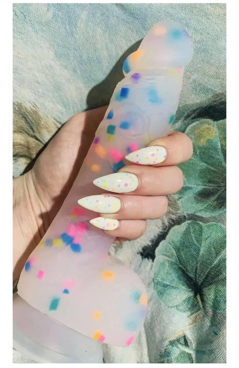 pinkk21 OnlyFans Leak (5 Photos and 6 Videos) 

 picture 2