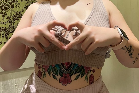 View pinkluxelove OnlyFans content for free 

 picture 2