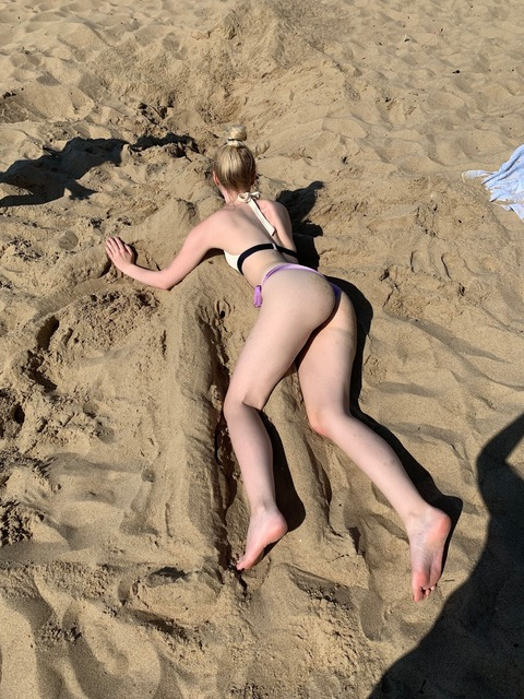pinkskruf OnlyFans Leaked 

 picture 2