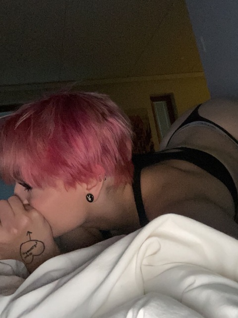pinkyp1nky (PinkyP1nky) free OnlyFans Leaked Content 

 picture 2