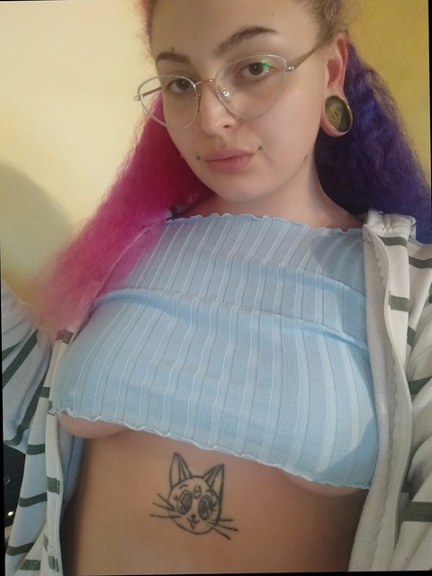Onlyfans leaked pinkypsychounicorn 

 picture 2
