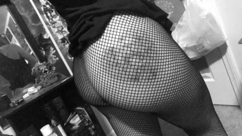 @pirateempressboa leak Onlyfans photos free 

 picture 2