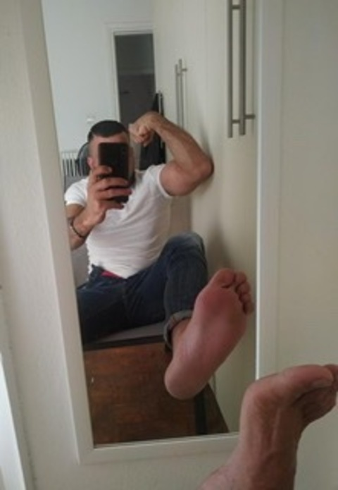 pistolaras OnlyFans Leaked (408 Photos and 109 Videos) 

 picture 2