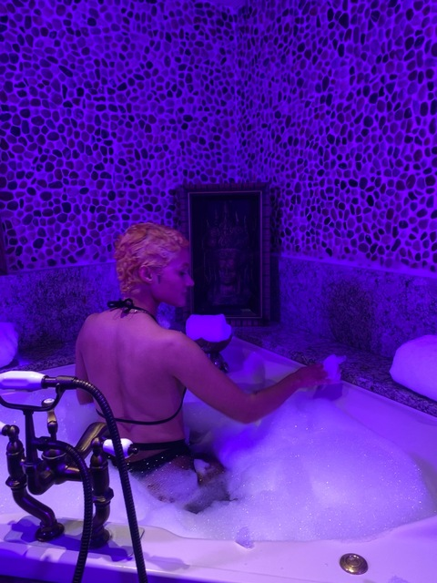 @pixiee.dust leak Onlyfans gallery for free 

 picture 2