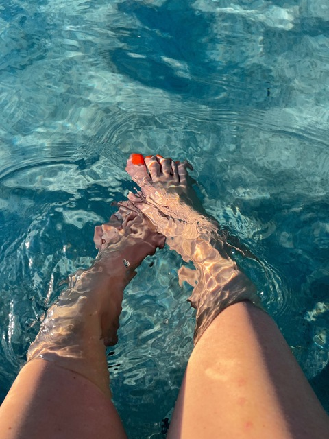 Get Free access to @pleased_to_feet_you (Alexa) Leak OnlyFans 

 picture 2