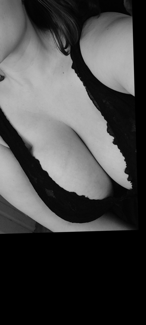 plussizewonder OnlyFans Leaked (29 Photos and 3 Videos) 

 picture 2
