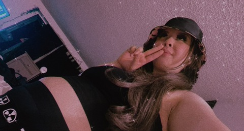 pnwalien OnlyFans Leak (63 Photos and 41 Videos) 

 picture 2
