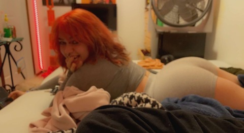 pooduhh (Kaydance) OnlyFans Leaked Videos and Pictures 

 picture 2