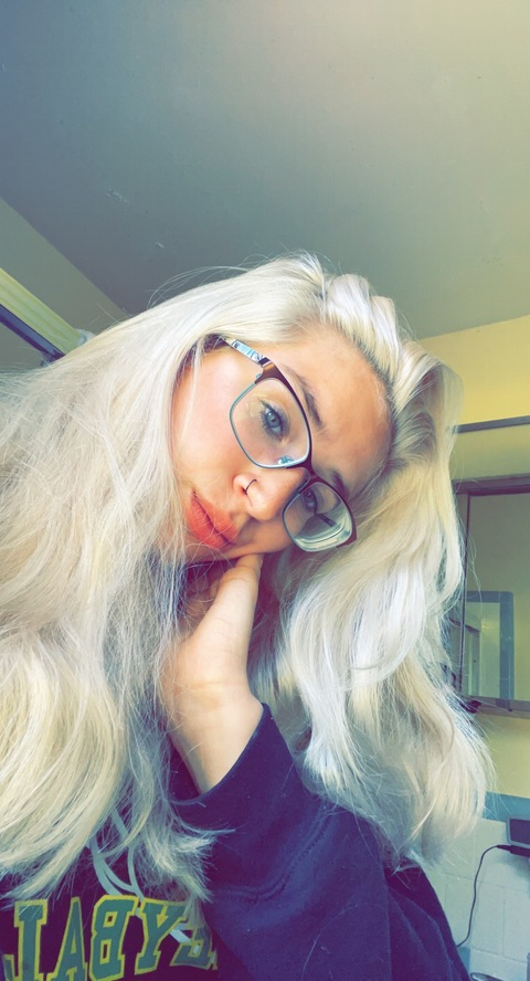 Onlyfans leaked poohbear20134 

 picture 2