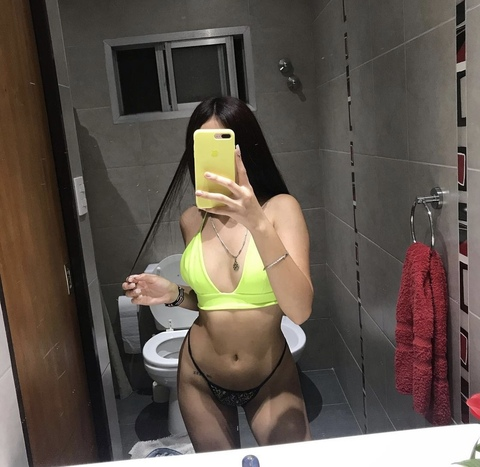 popii22 OnlyFans Leaked (6 Photos and 18 Videos) 

 picture 2