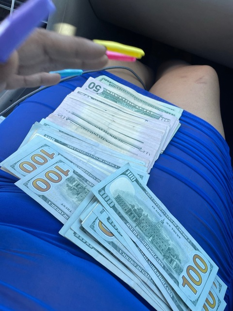 View popit4laniyah OnlyFans videos and photos for free 

 picture 2