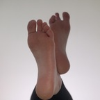 poppypetitefeet (Poppy B) OnlyFans Leaked Content 

 picture 1